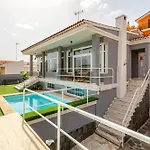 Maison d'hôtes Escape To Your Private Pool, Sea Views And Bbq Las Palmas de Gran Canaria